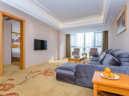 Сянфань: Vienna Hotel Hubei Xiangyang Tanxi Road