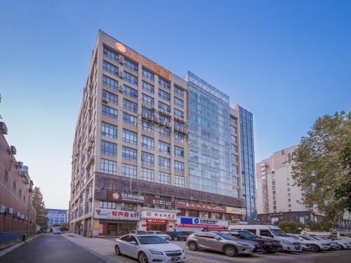 Сянфань: Vienna Hotel Hubei Xiangyang Tanxi Road