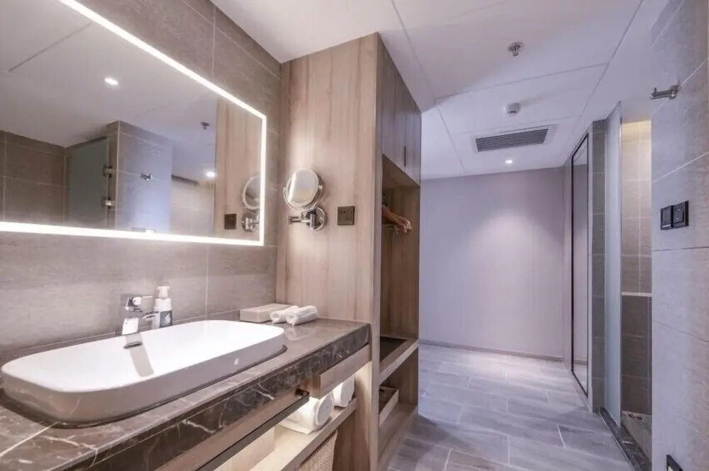 Цзинань: Atour Hotel Jinan Shuangshan Street Baimaiquan Park