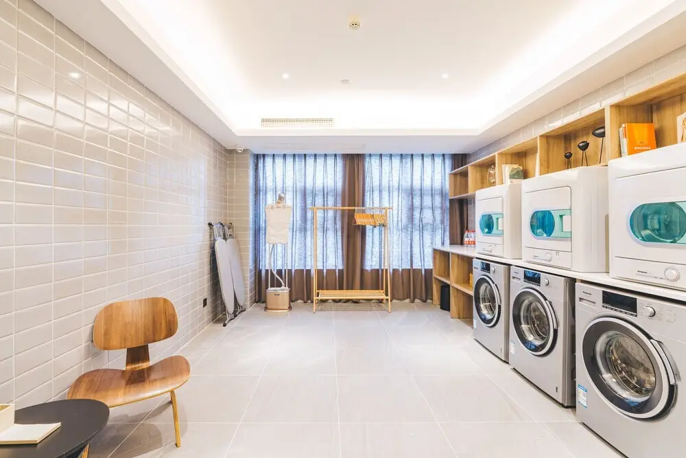 Цзинань: Atour Hotel Jinan Shuangshan Street Baimaiquan Park