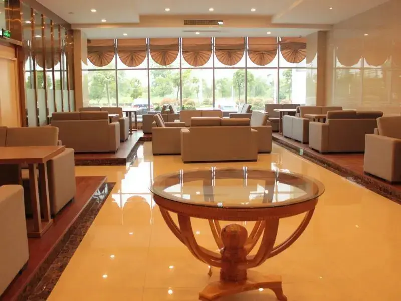 Нинбо: GreenTree Inn Ningbo Hangzhou Wan New District Lishi Square Business Hotel