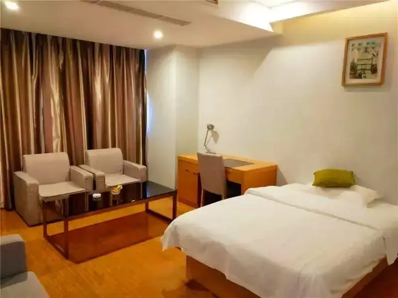 Нинбо: GreenTree Inn Ningbo Hangzhou Wan New District Lishi Square Business Hotel