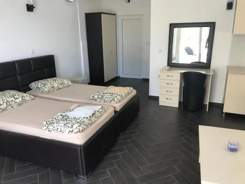 Добро Вода: Novalic Hotel