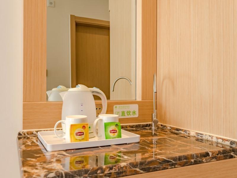 Тайан: Greentree Inn Taian High-speed Railway Station Lingshan Avenue Business Hotel