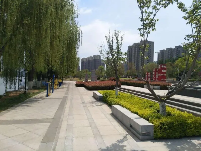Тайан: Greentree Inn Taian High-speed Railway Station Lingshan Avenue Business Hotel