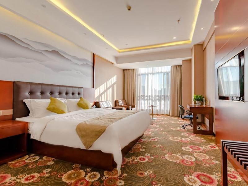 Тайан: Greentree Inn Taian High-speed Railway Station Lingshan Avenue Business Hotel