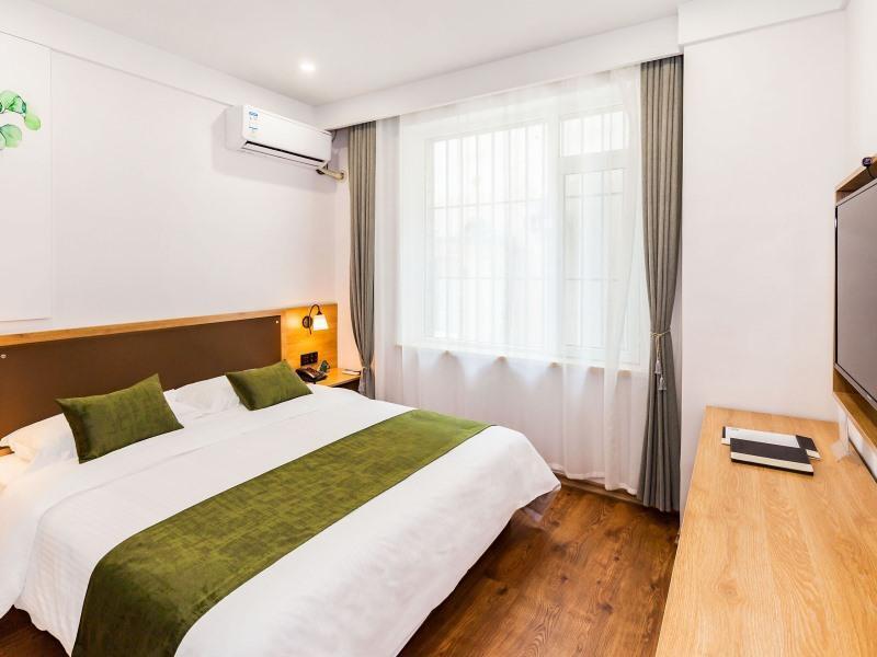Далянь: Greentree INN Dalian Airport NEW District Xinzhaiz