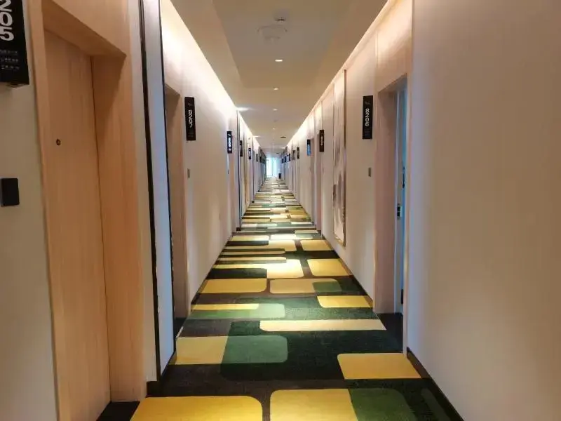 Хэфэй: Vatica Hotel Chaohu Er Street Xiangyang Road City Yuefu Square