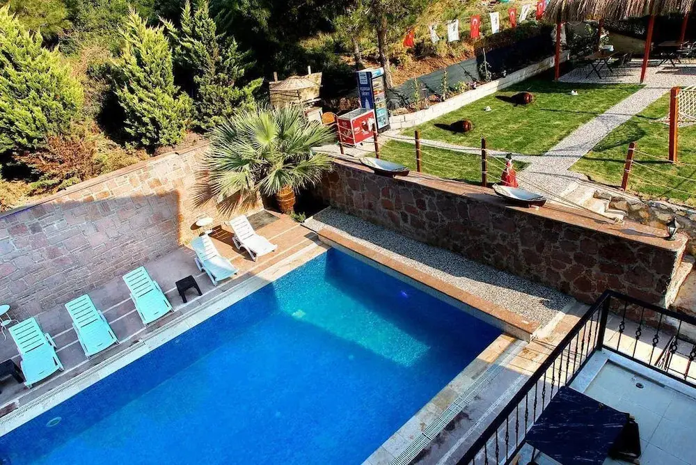 Helvaci: Yeni Foça Butik Otel