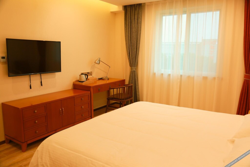 Zunry Select Hotel — фото 1