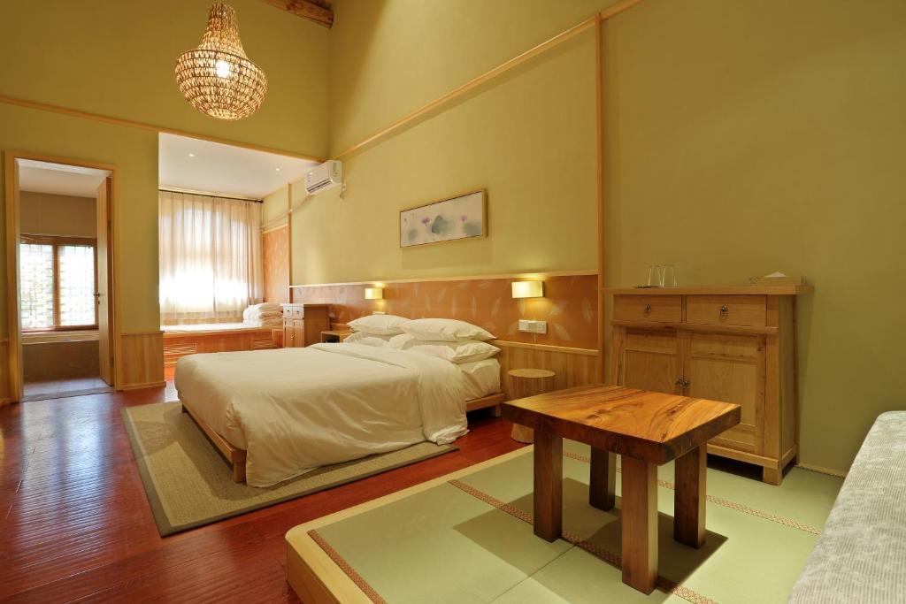 Пекин: Beijing GuBei Water Town SiMaGreat Wall Guesthouse