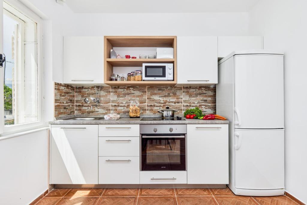 Тиват: Waikiki Beach House