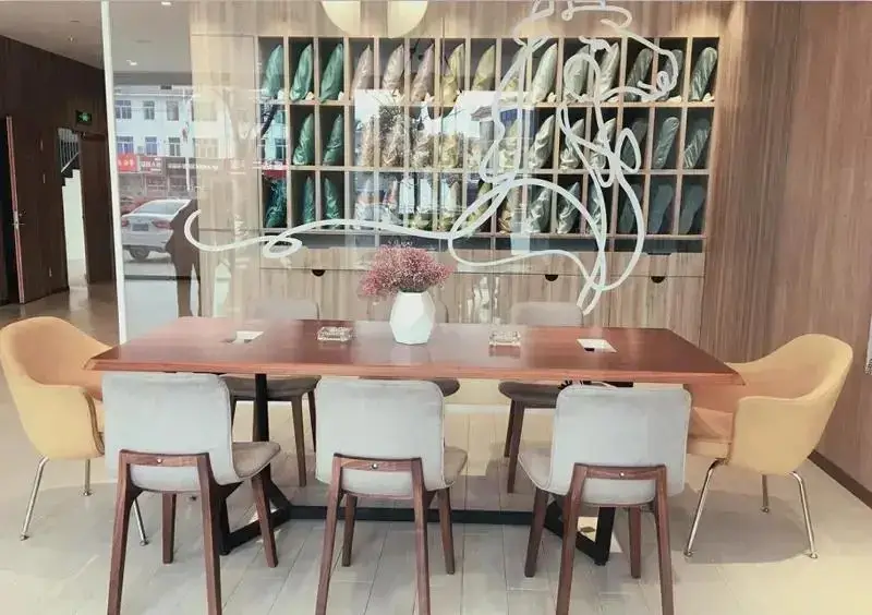 Наньтун: Hanting Premium Hotel Nantong Qidong Lvsi