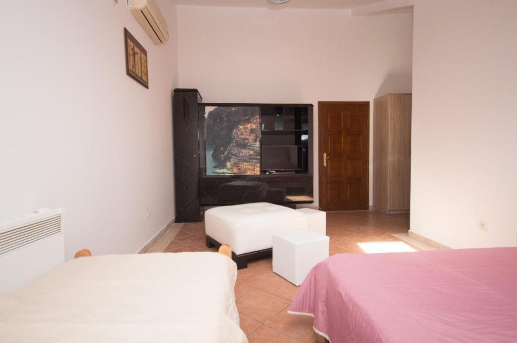 Тиват: Sunny Guest House Tanjga