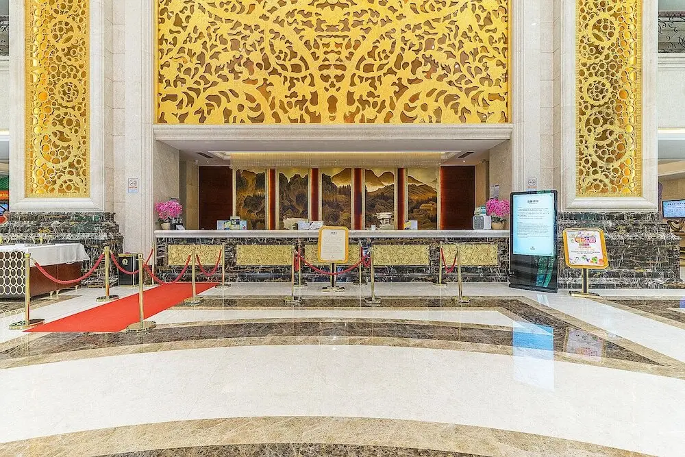 Гуанчжоу: Guangzhou Evergrande Hotel