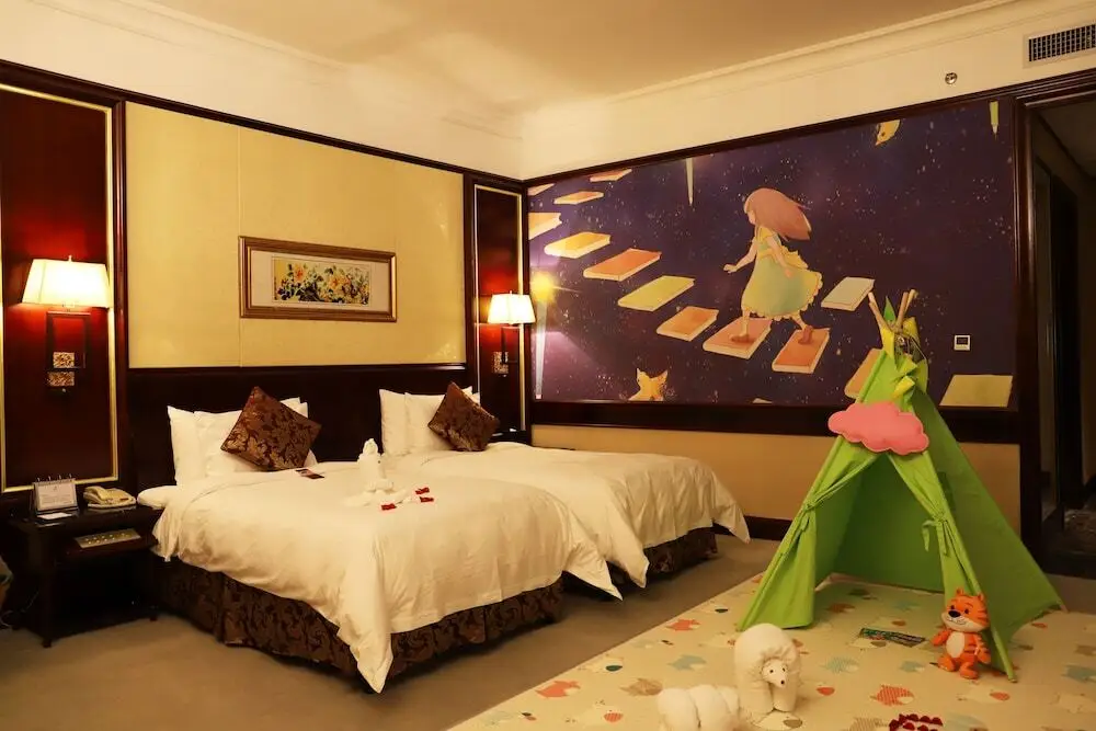 Гуанчжоу: Guangzhou Evergrande Hotel