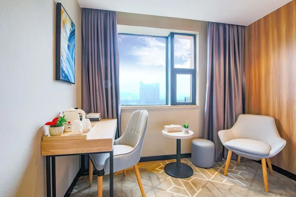 Шэньчжэнь: Hetai Shilo Hotel Shenzhen