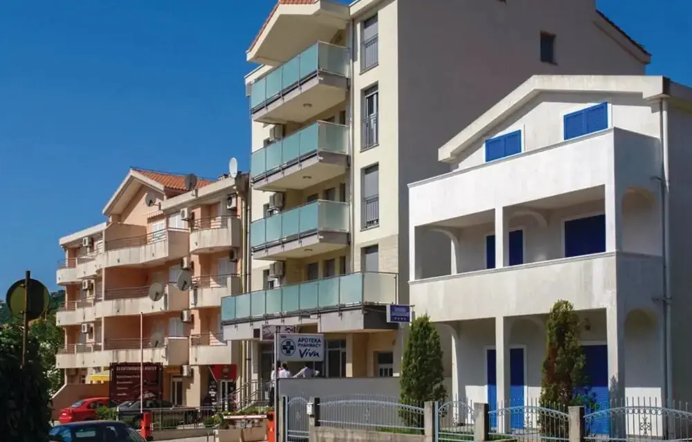Awesome Home in Budva With Wifi, 2 Bedrooms and Outdoor Swimming Pool — фото 1