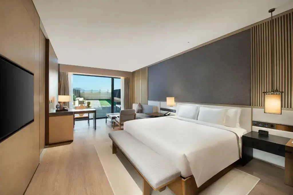 Таншань: Crowne Plaza Zunhua Hot Spring Town, an IHG Hotel