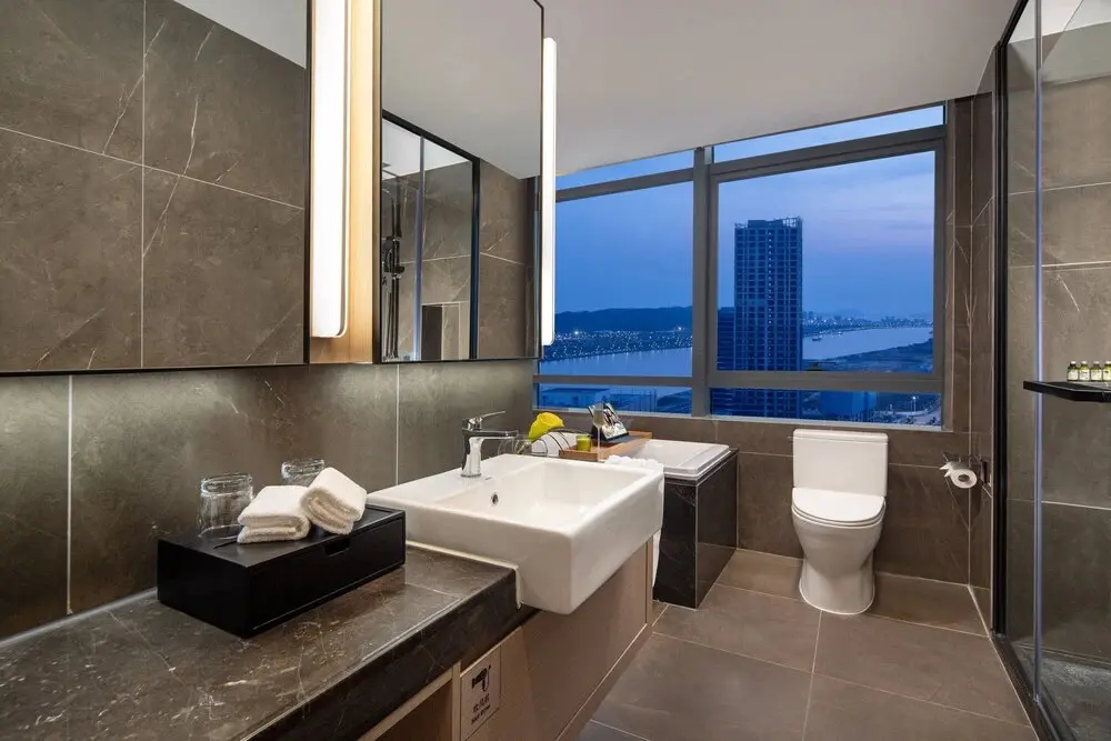 Чжухай: Rezen Hotel （Zhuhai HengQin Border and Exhibition Center Branch)