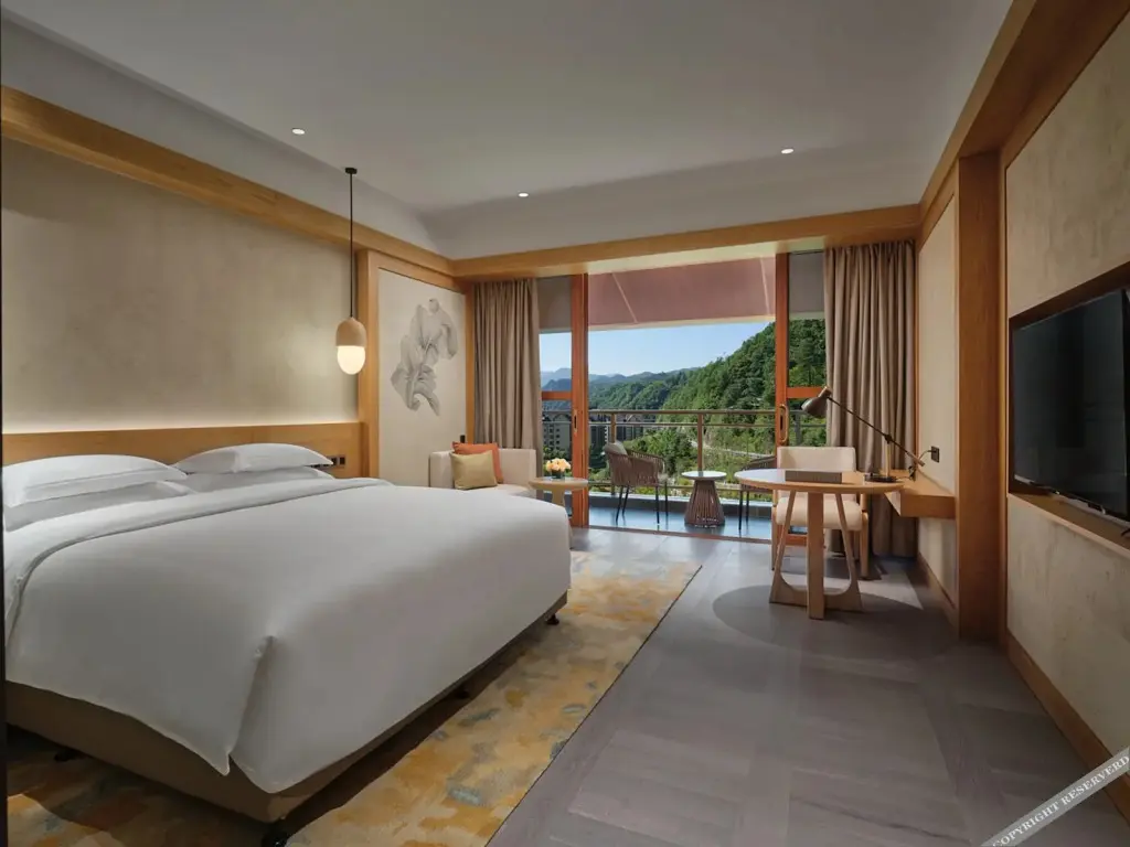 Шэньнунцзя: Crowne Plaza Shennongjia, an IHG Hotel