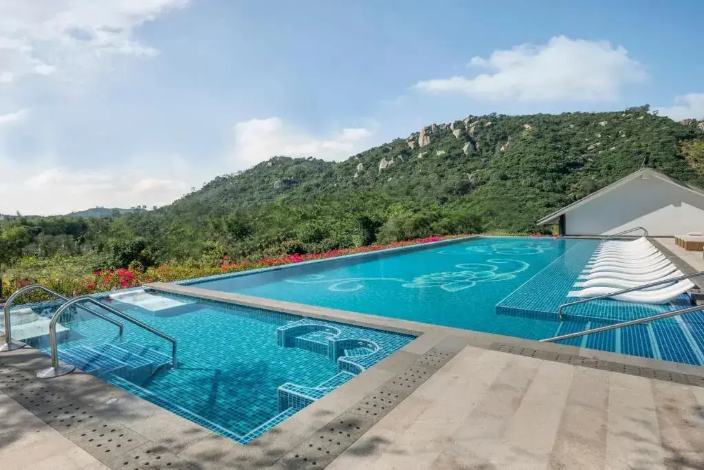 Маоминг: Sheraton Maoming Hot Spring Resort