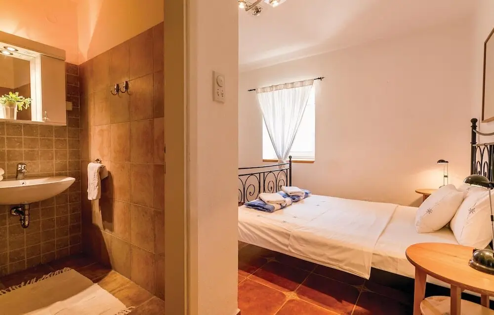 Котор: Beautiful Home in Kotor With 3 Bedrooms and Wifi