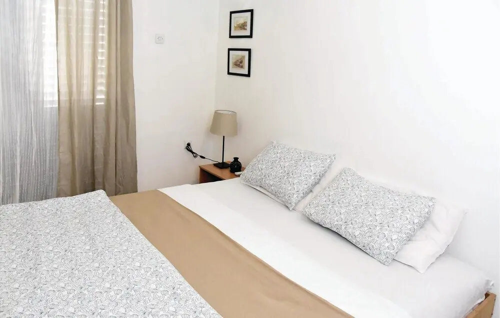 Доброта: Nice Home in Dobrota With 3 Bedrooms and Wifi