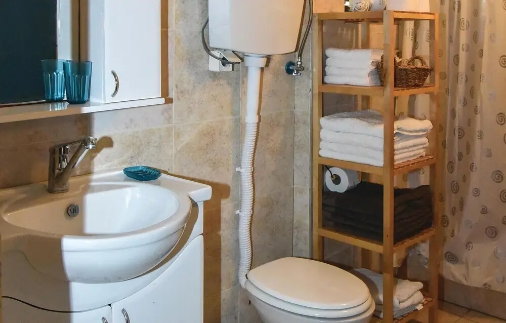 Доброта: Nice Home in Dobrota With 3 Bedrooms and Wifi