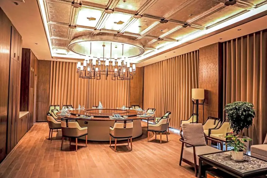 Хецзе: Howard Johnson by Wyndham Bole Plaza Chengwu