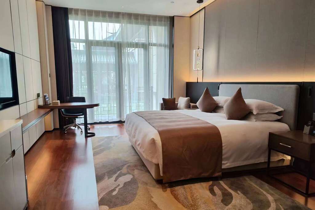 Хецзе: Howard Johnson by Wyndham Bole Plaza Chengwu