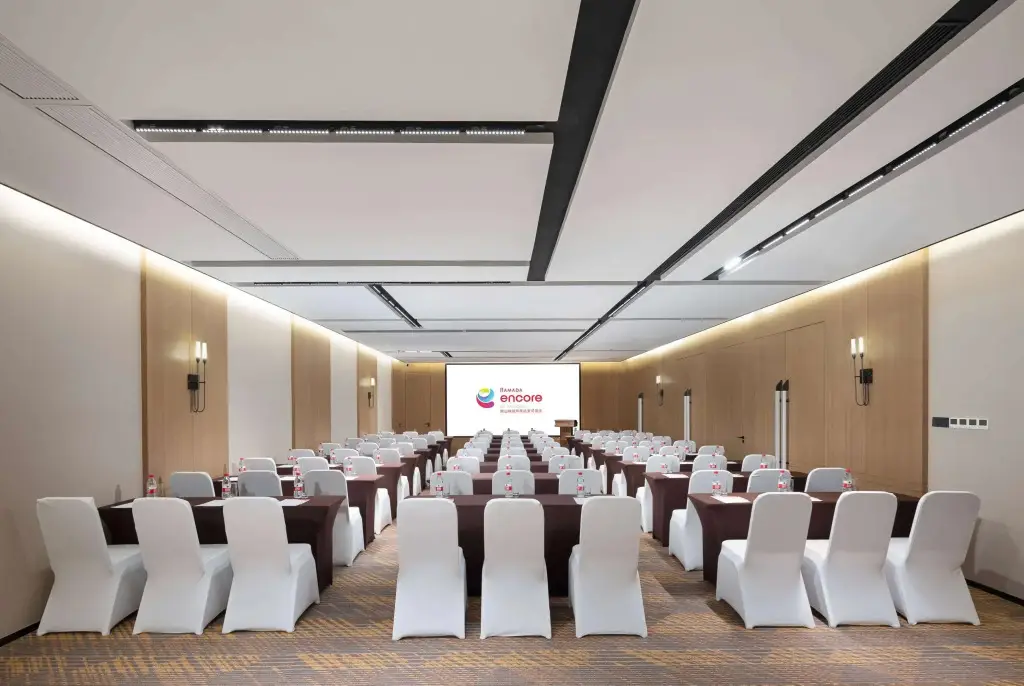 Фошань: Ramada Encore by Wyndham Foshan Chancheng
