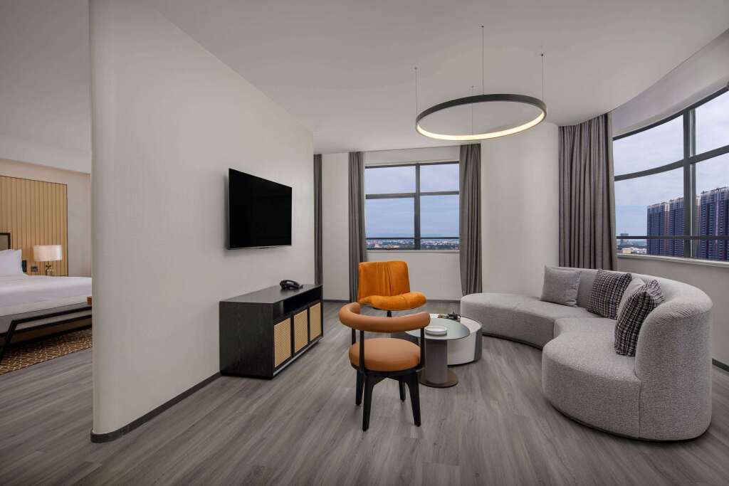 Маоминг: Ramada By Wyndham Maoming Dianbai