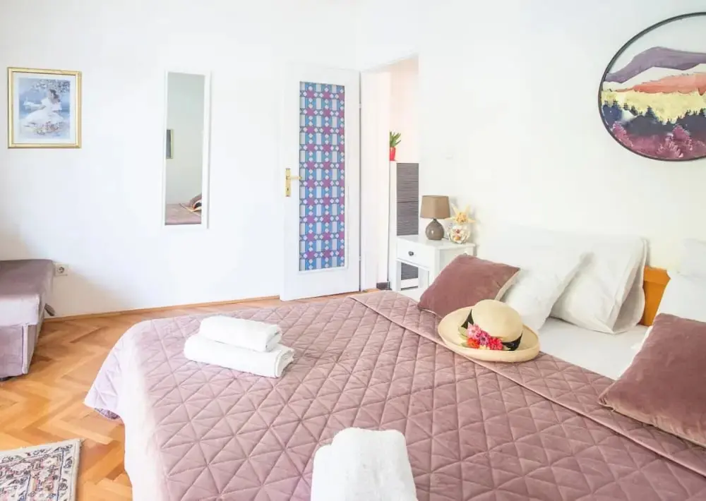 Лепетане: Mesmerizing Studio Flat Near Kotor Bay in Tivat