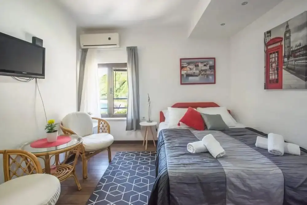 Лепетане: Studio Flat With View Near Kotor Bay in Tivat