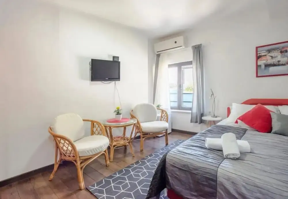 Лепетане: Studio Flat With View Near Kotor Bay in Tivat