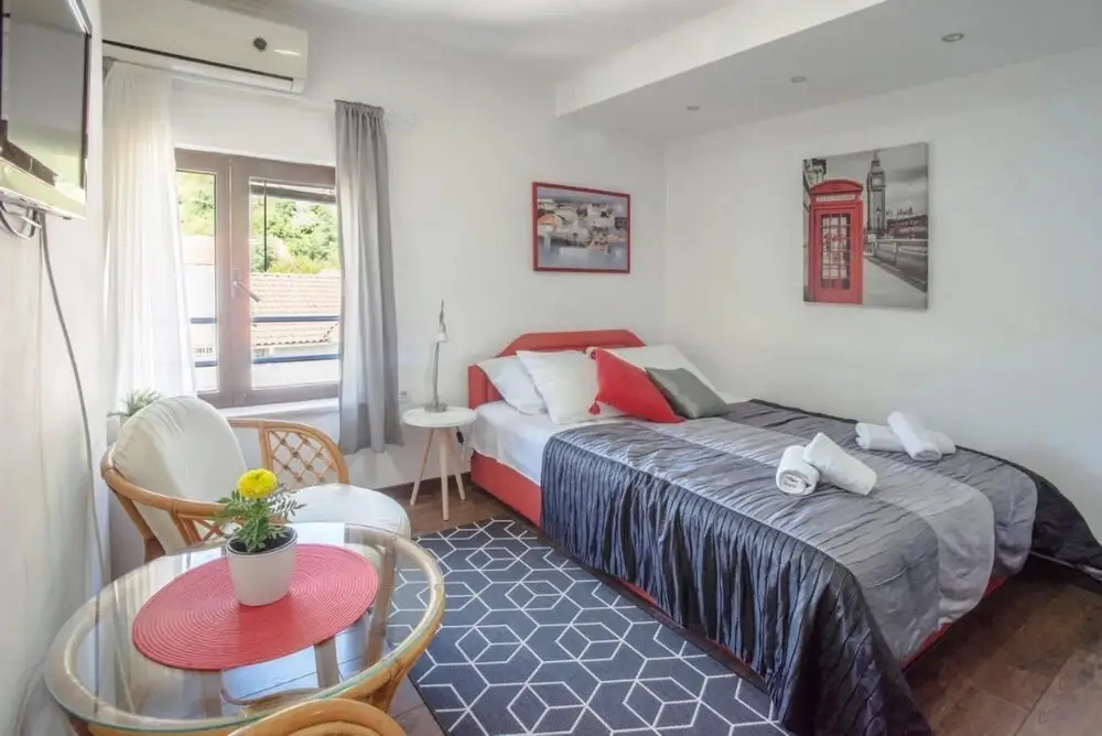 Лепетане: Studio Flat With View Near Kotor Bay in Tivat