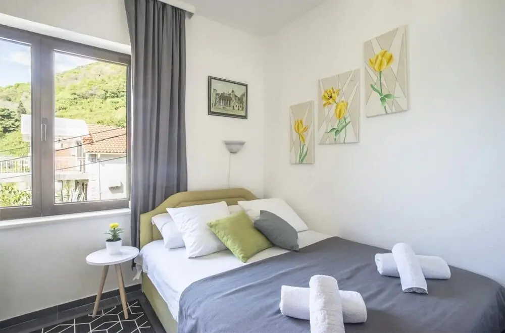 Лепетане: Great Studio Flat With View Near Beach in Tivat