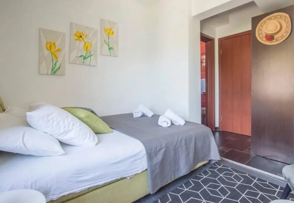 Лепетане: Great Studio Flat With View Near Beach in Tivat