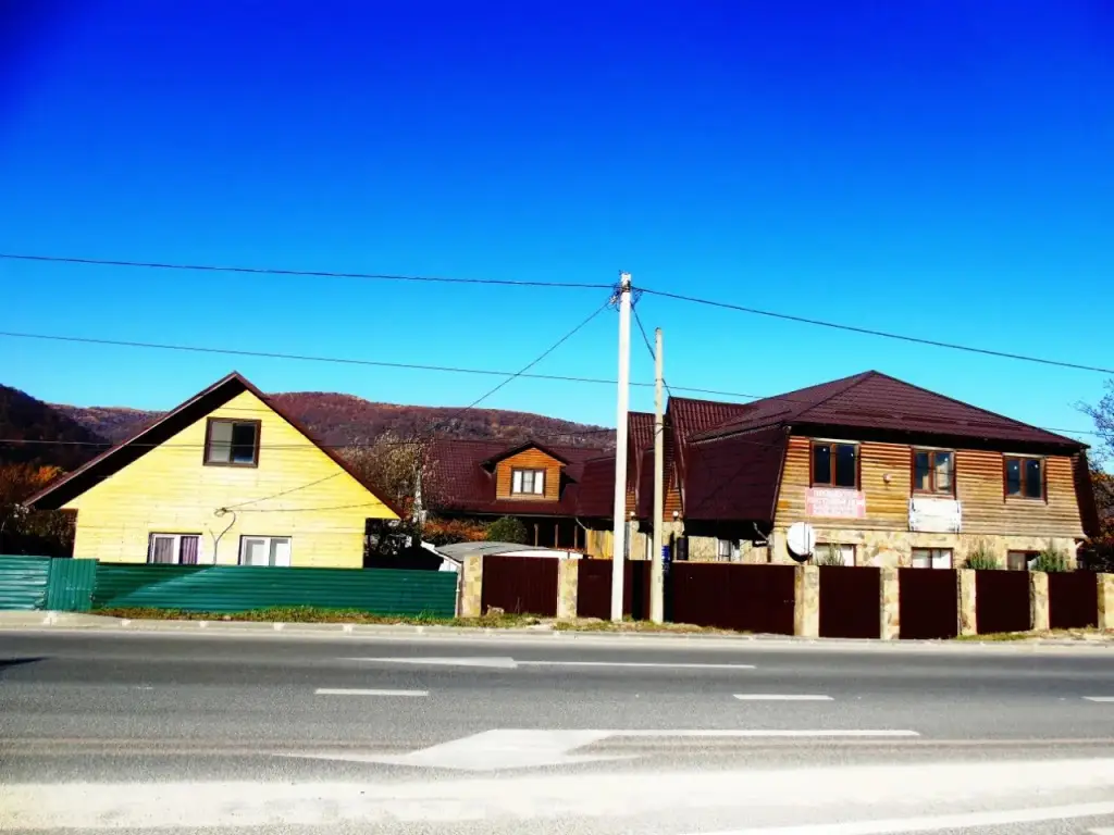 Каменномостский: Гостевой дом Четыре сезона