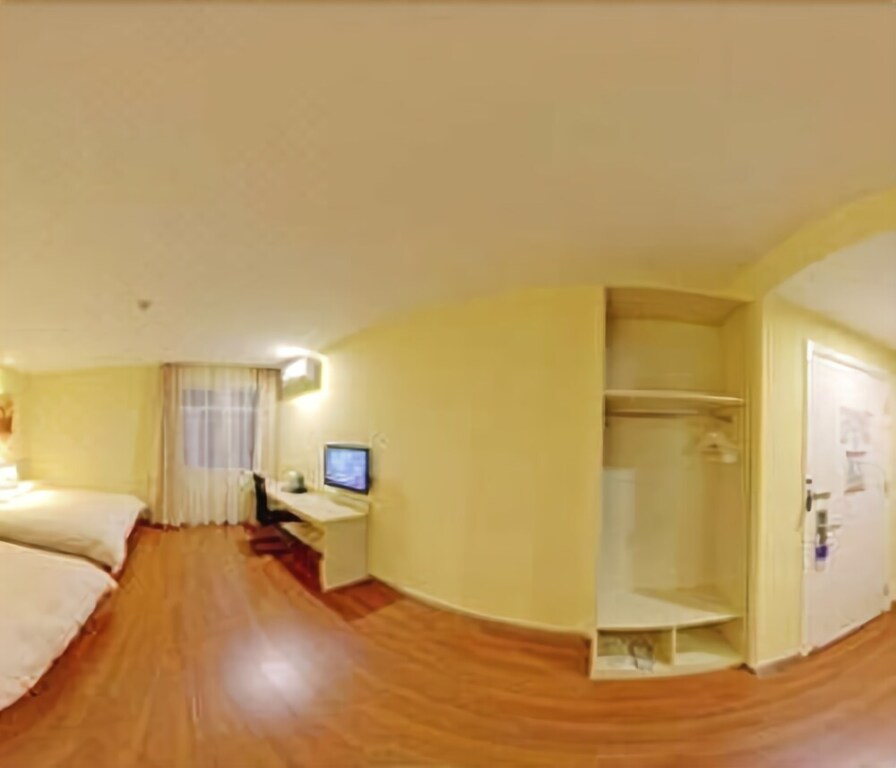 Циндао: Hanting Express Hotel Qingdao Taidong Branch