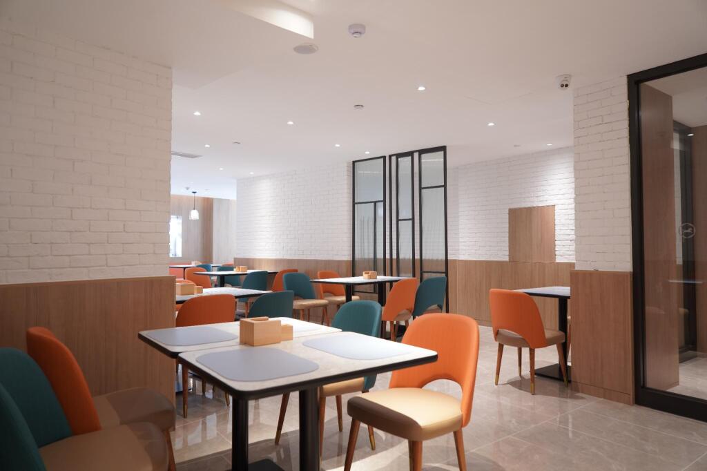 Циндао: Hanting Hotel Qingdao Licun Metro Station
