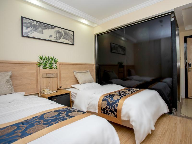 Шанхай: GreenTree Inn Shanghai Nanqiao Nanfeng Highway Express Hotel