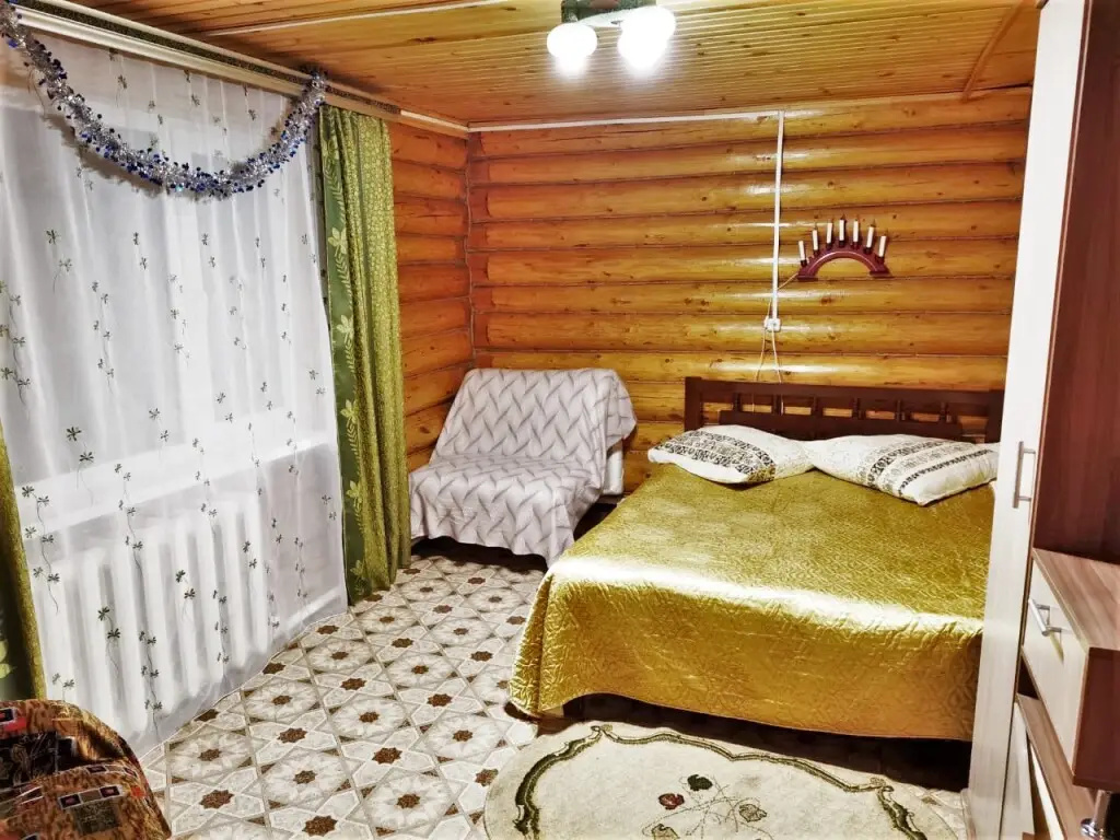Селище: Частный Дом  у Озера