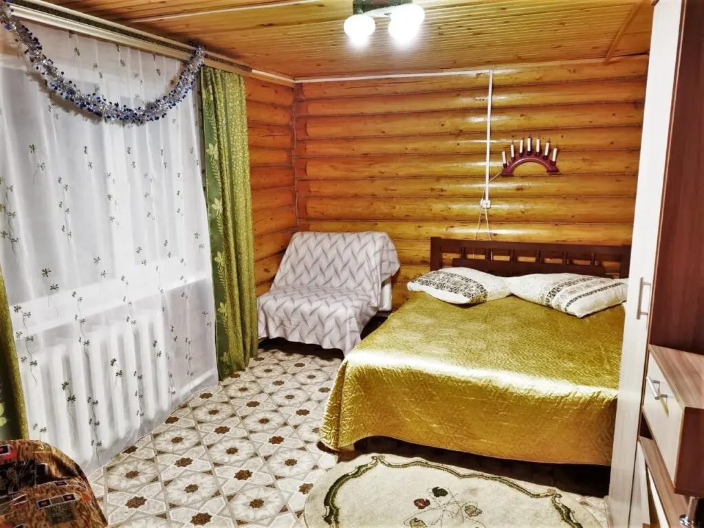 Селище: Частный Дом  у Озера