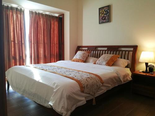 Double Luna Inn — фото 1