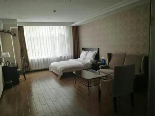 Пекин: Beijing Kaijun Hotel