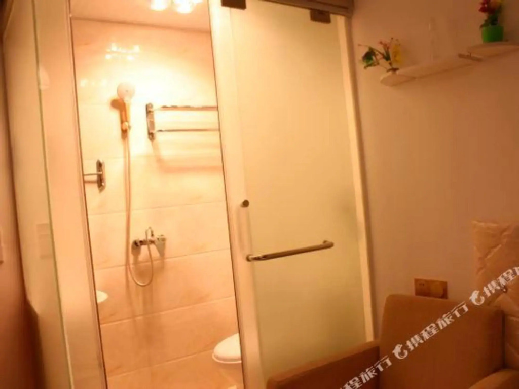 Guiyang North Station Sunny Business Hotel — фото 1