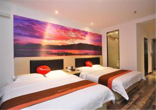 Куньмин: Thank Inn Chain Hotel Yunnan Kunming Panlong District Shiboyuan