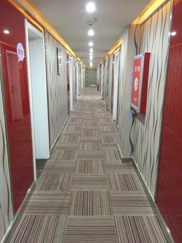 Ичунь: Thank Inn Chain Hotel Jiangxi Yichun Fengxin East Fengchuan Road Huangni Lane